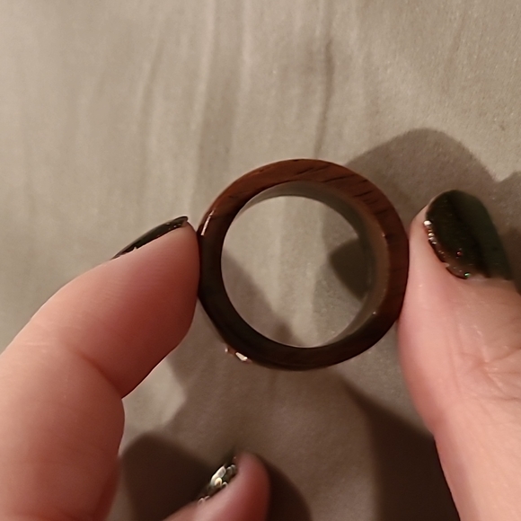 Real wood ring with cubic zirconia and sterling silver inlay - Picture 4 of 6